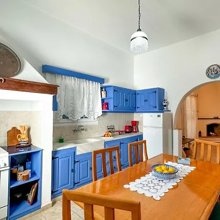 Дом отдыха Adimar At Krithoni Leros