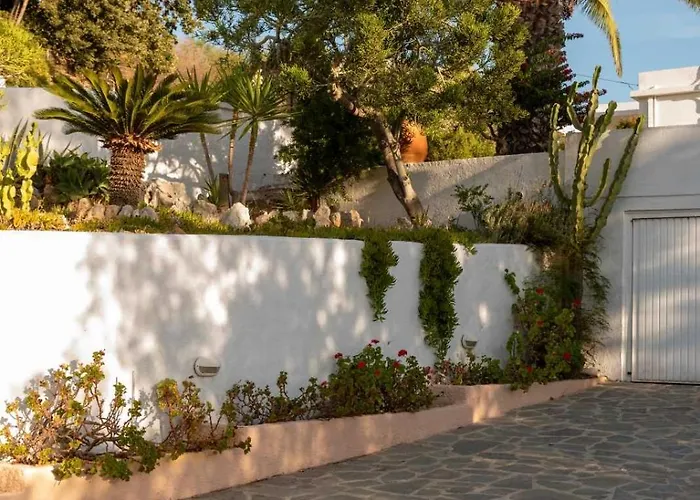 Adimar At Krithoni Leros * اجيا مارينا